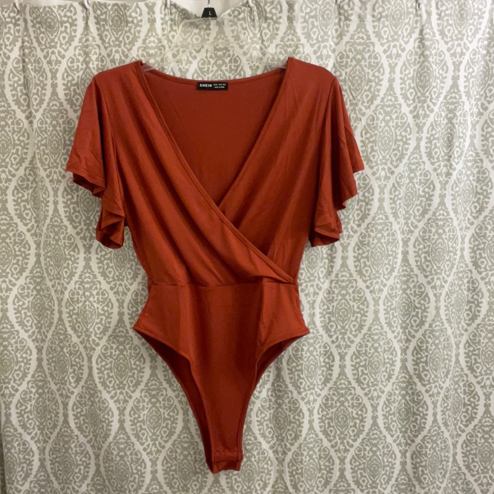 NWT Rust Butterfly Sleeve Bodysuit
